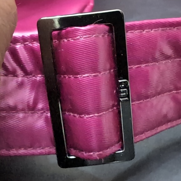 Lug Curtsy Mini Metallic Orchid Crossbody Bag. - Picture 6 of 13